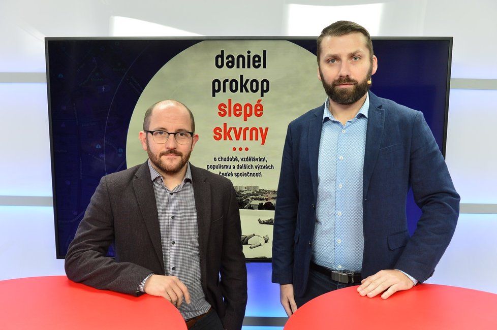 Sociolog Daniel Prokop byl hostem pořadu Epicentrum dne 16.1.2020. Vpravo moderátor Jaroslav Šimáček.