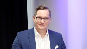 Hostem Epicentra k ekonomickým slibům nově nastupující vlády byl ekonom Štěpán Křeček.