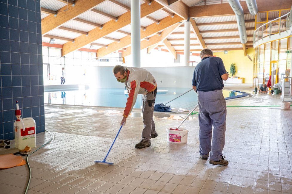 Berounský aquapark Laguna dne 13.5.2020 během koronavirové odstávky.