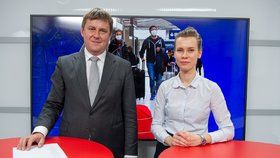 Ministr zahraničí Tomáš Petříček hostem pořadu Epicentrum 13.3.2020. Vpravo moderátorka Markéta Volfová.