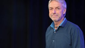 Hostem Epicentra byl končící protidrogový koordinátor Pavel Bém a v nebývale otevřeném rozhovoru popsal, jak vypadá jednání s Andrejem Babišem a jeho pravou rukou Tünde Barthou. Navíc také popsal, co se bude dít, bude-li přerušena tradice toho, jak se v Česku dělá skoro 40 let protidrogová politika, anebo také, jak podle něho dopadnou nadcházející komunální volby v Praze, kde byl 8 let primátorem.