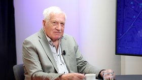 Bývalý prezident Václav Klaus v Epicentru Blesku. (3.8.2026)