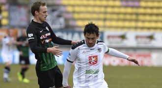 CELÝ SESTŘIH: Příbram - Hradec 1:0. Pilík trefil z penalty důležitou výhru