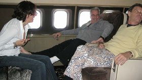 Sexuální deviant Jeffrey Epstein s partnerkou