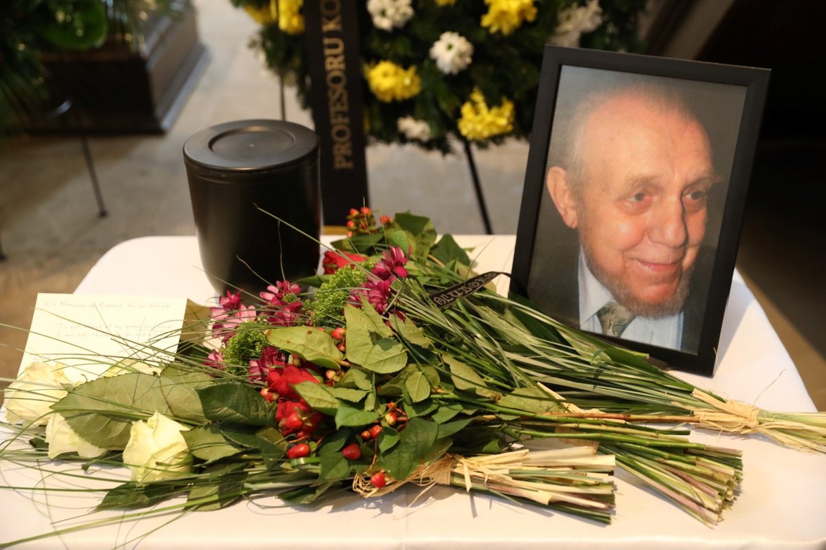 Poslední rozloučení s významným filozofem a ekologem Erazimem Kohákem, který zemřel v sobotu 8. února ve věku 86 let. (16. 2. 2020)