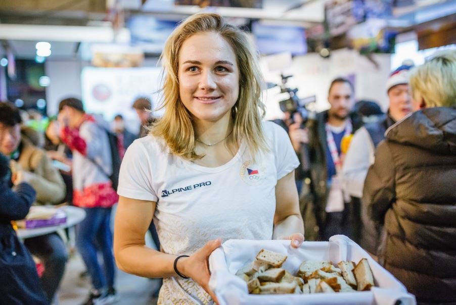 Bronzová olympijská medailistka Karolína Erbanová slaví svůj obrovský úspěch