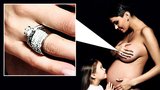 Sexy fotky těhotné Erbové: Oblékla jen zásnubní prsten