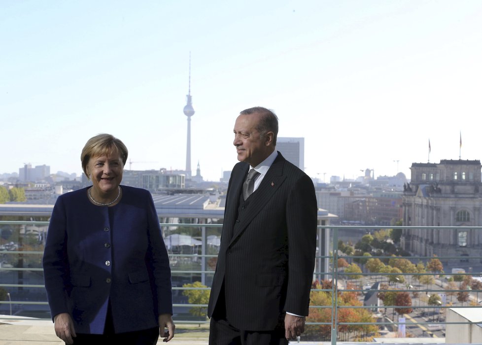 Angela Merkelová pozvala Erdogana v Berlíně na snídani