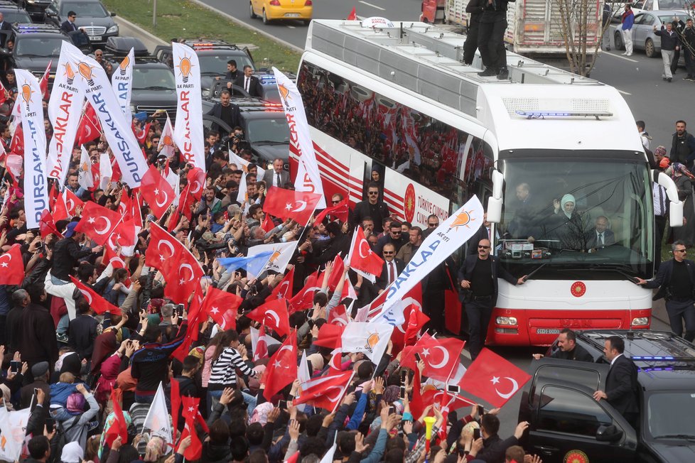 Erdogan: Není důležité, zda s námi EU zmrazí vstupní jednání.