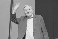 Zemřel spisovatel a záhadolog Erich von Däniken: Celý život pátral po stopách mimozemšťanů