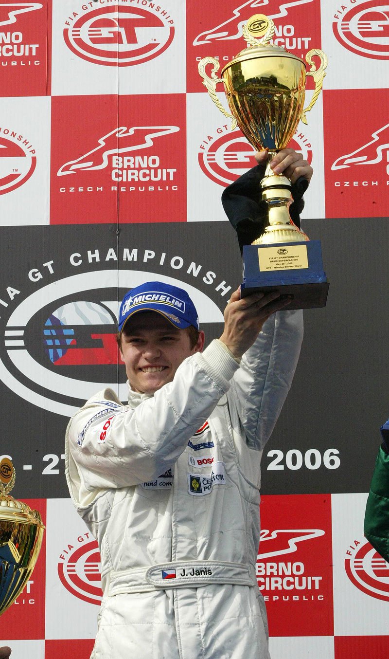 Jarek po výhře v Brně 2006 v podniku FIA GT Championship