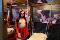 EROFEST 2024: Soulož na pódiu, hračky pro dospělé a pornohvězdy, kam se podíváš
