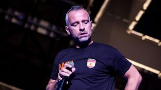 Do Prahy se vrátí zpěvák Ramazzotti, nabídne hity i nové album