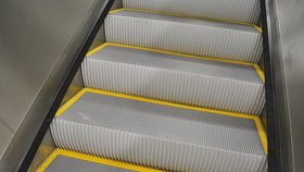 Eskalátory do metra. (Ilustrační foto)