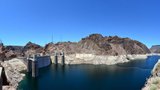 Nejslavnější superpřehrada světa: Hoover Dam s pekelnými tunely.