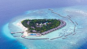 Byla by opravdu velká náhoda, kdybyste se na podobném atolu na Maledivách potkali se svým sousedem.