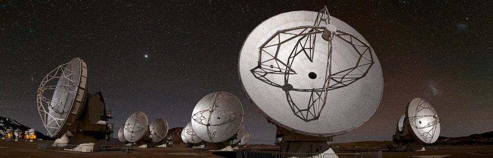 Radioteleskopy sítě ALMA