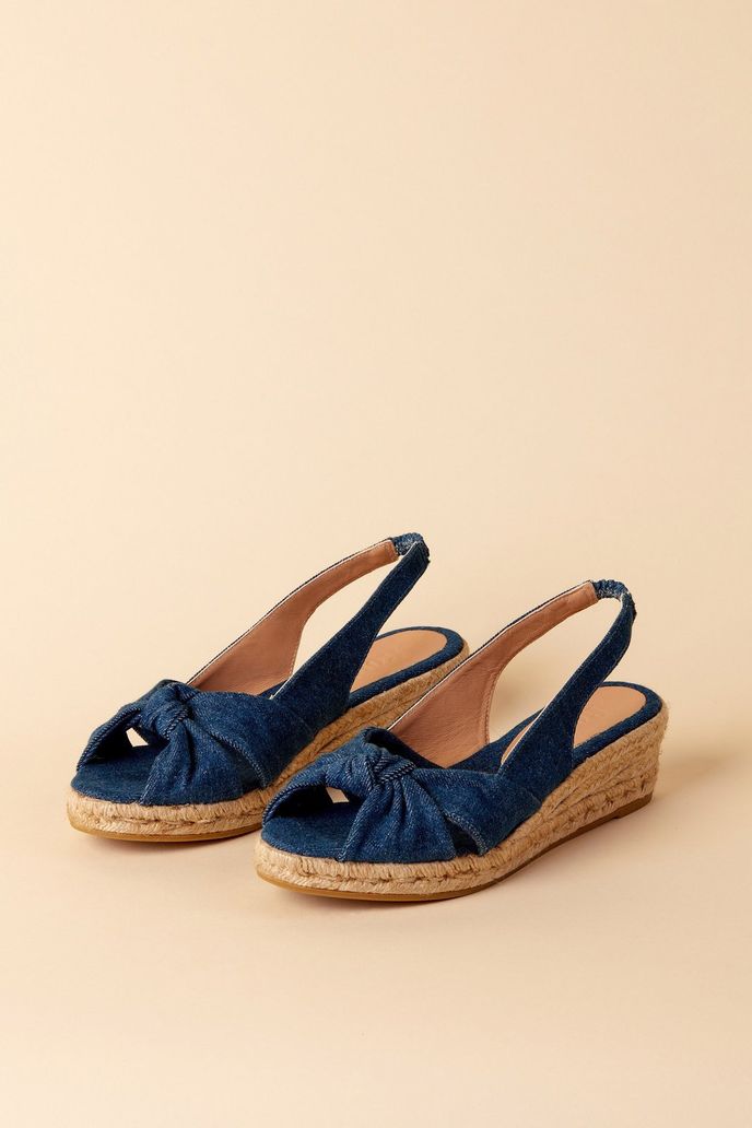 Rouje, 95 eur, www.rouje.com Rouje, 95 eur, www.rouje.com