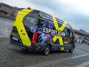 Zapomeňte na předsudky: Esport Van dokazuje, že závodit se dá i v dodávce