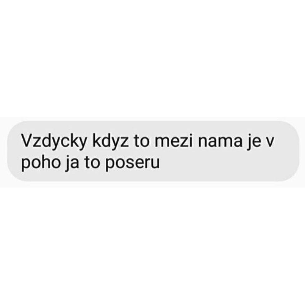 I takto vypadají rozchodové věty, které Ester a Josefina zveřejňují na Instagramu.