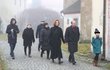 Pohřeb Marie Rút Křížkové: Dcera Ester Janečková s rodinou Pohřeb Marie Rút Křížkové: Dcera Ester Janečková s rodinou