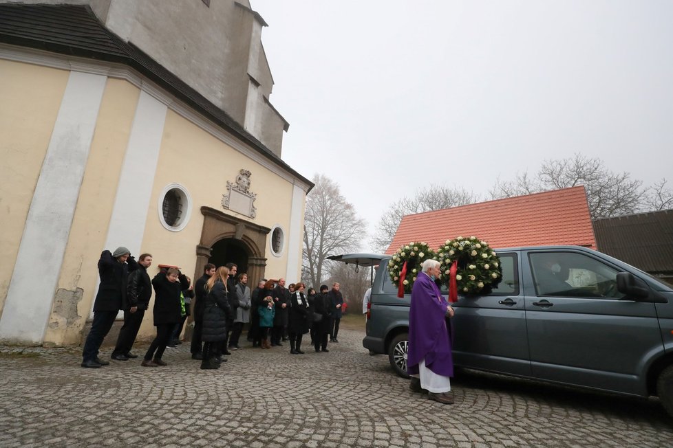 Pohřeb Marie Rút Křížkové, maminky Ester Janečkové