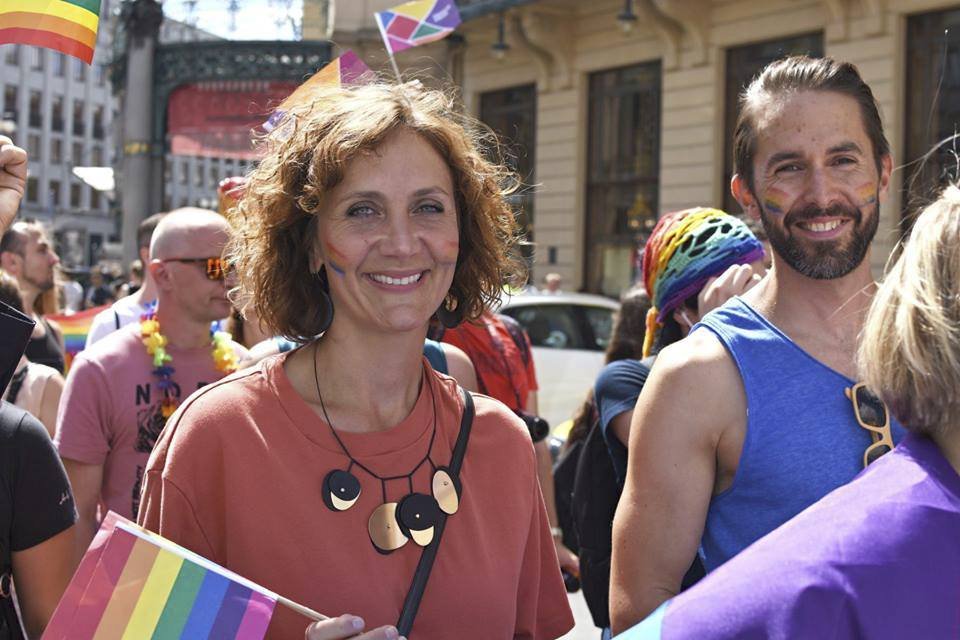 Ester v letošním průvodu Prague Pride.