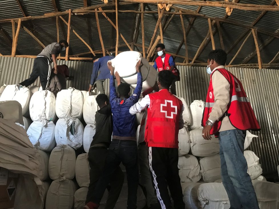 Konflikt v Etiopii: Humanitární pomoc