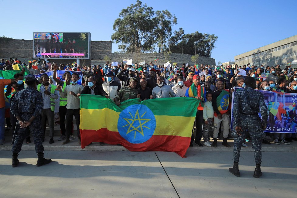 Občanská válka v Etiopii: Záběry z konfliktu postižených regionů Tigraj a Amhara.