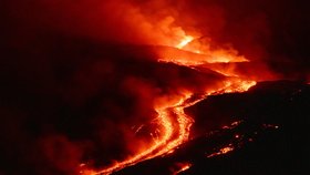 Italská sopka Etna je opět aktivní (11.8.2026)
