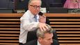 Předseda Evropské komise Jean-Claude Juncker vyvrací spekulace o tom, že je alkoholik.