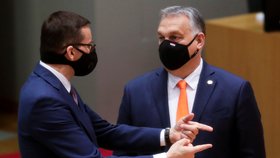 Summit EU: Maďarský premiér Viktor Orbán a polský premiér Mateusz Morawiecki, (10.12.2020).