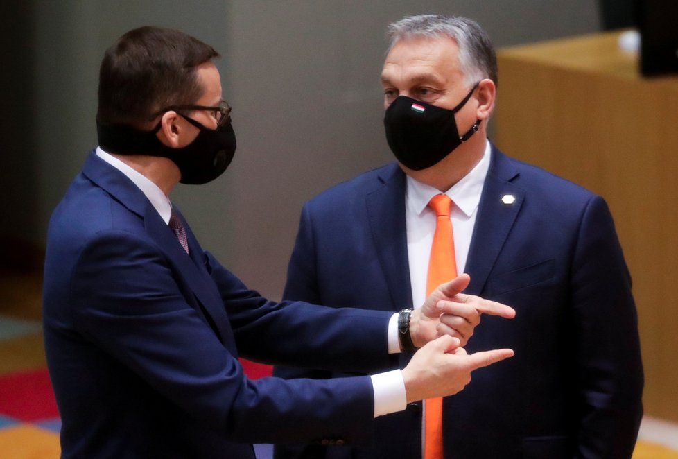 Summit EU: Maďarský premiér Viktor Orbán a polský premiér Mateusz Morawiecki, (10.12.2020).