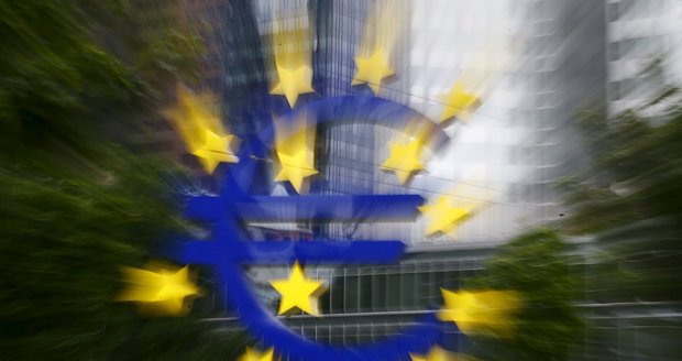 Evropské ministerstvo financí? Chyba, varuje „duchovní otec“ eura Otmar Issing
