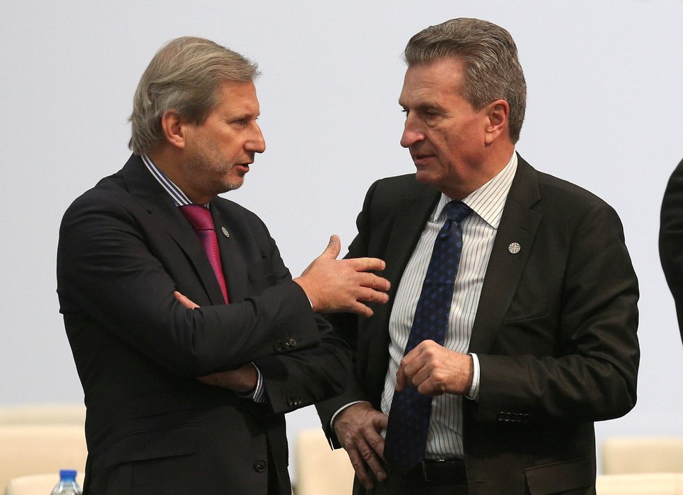 Johannes Hahn řekl, že možnými novými členy EU mohou být Srbsko a Černá Hora.