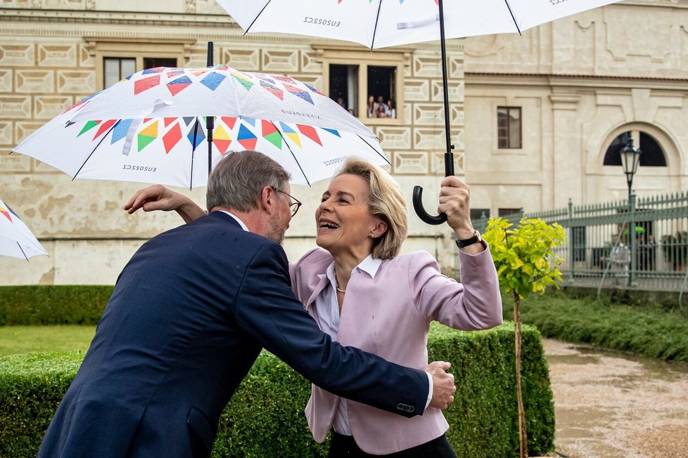 Předsedkyně Evropské komise Ursula vod der Leyenová a premiér Petr Fiala na oficiálním zahájení předsednictví v Radě Evropské unie. (1.7.2022)