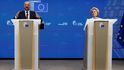 Předseda Charles Michel a předsedkyně Evropské rady Ursula von der Leyenová na summitu EU v Bruselu (15. 12. 2022)