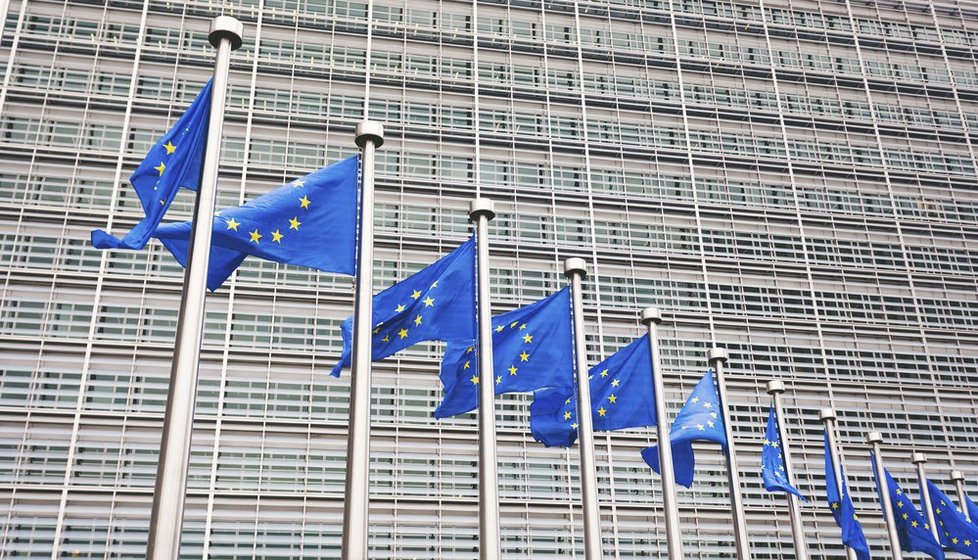 Do čela evropské komise bude nejspíše postavena ostřílená Němka Ursula von der Leyenová, nyní jí musí schválit evropský parlament