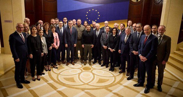 Premiéra v Kyjevě: Poprvé tam jednali ministři zahraničí EU. Lipavský popsal výsledek