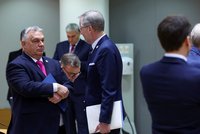 Úspěch summitu: EU zahájí přístupové rozhovory s Ukrajinou! Orbán z jednání odešel