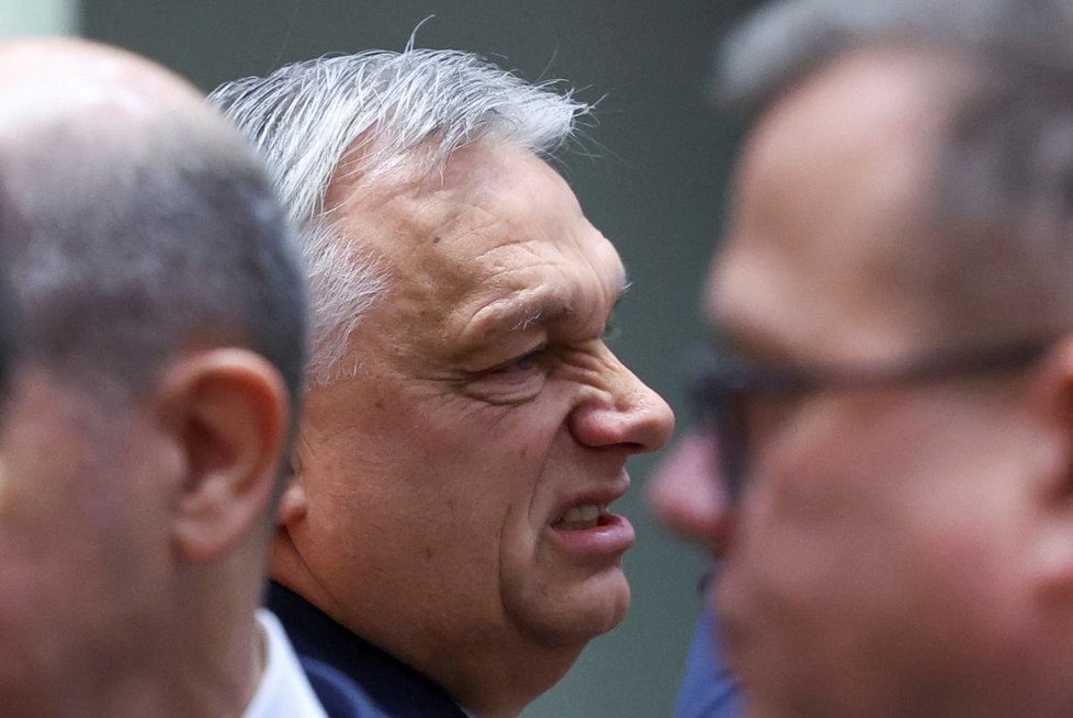 Maďarský premiér Viktor Orbán na summitu v Bruselu. (14.12.2023)