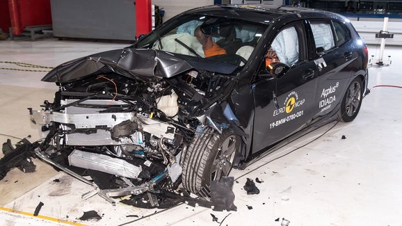 Euro NCAP 2019: BMW řady 1 – Pět hvězd potřetí 