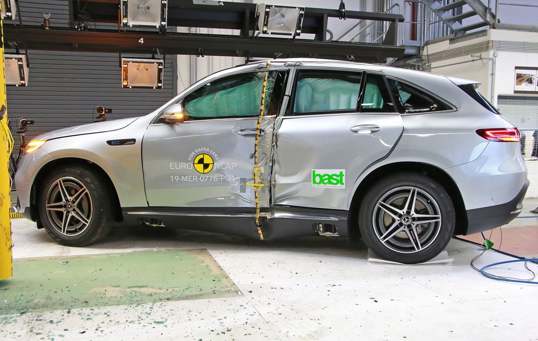 Euro NCAP 2019: Mercedes-Benz EQC