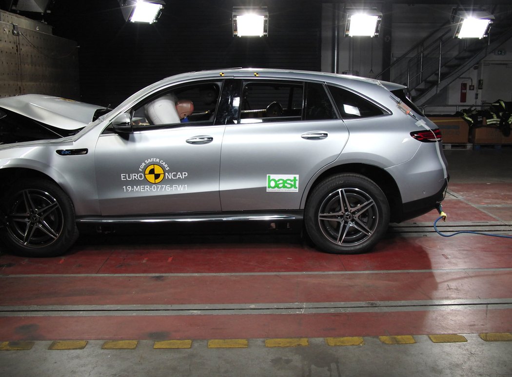 Euro NCAP 2019: Mercedes-Benz EQC