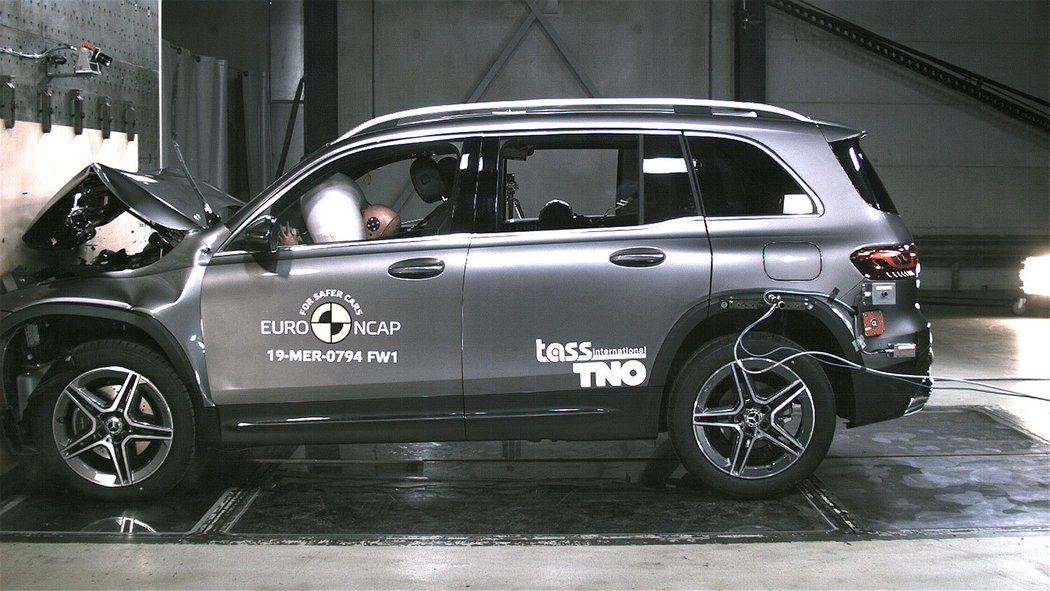 Euro NCAP 2019: Mercedes-Benz GLB