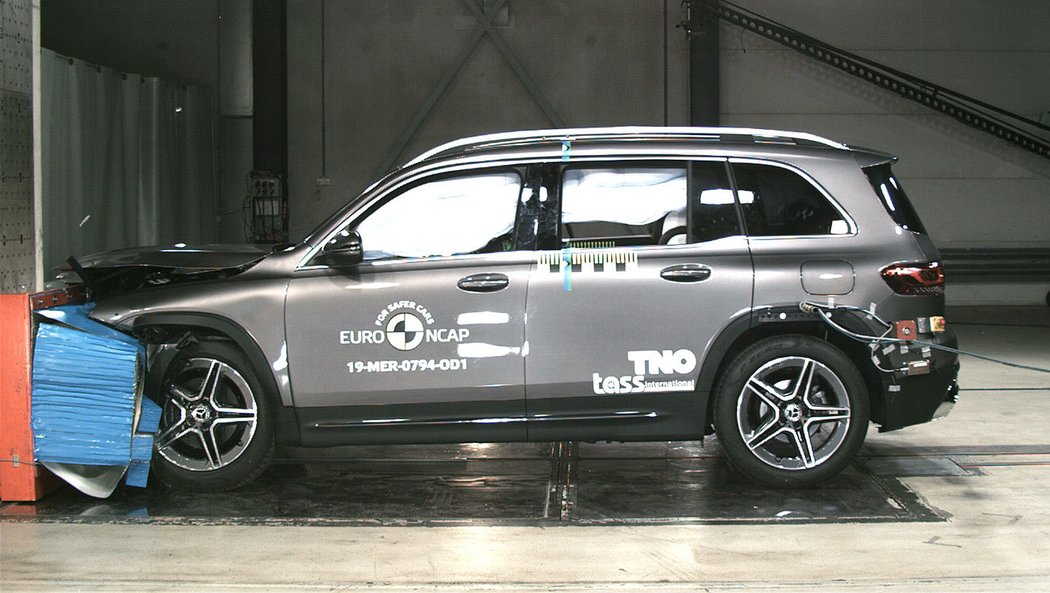 Euro NCAP 2019: Mercedes-Benz GLB