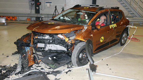 Daň za nízkou cenu: Dacia Jogger si z crash testu odvezla jedinou hvězdu