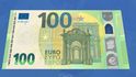 Nové eurobankovky