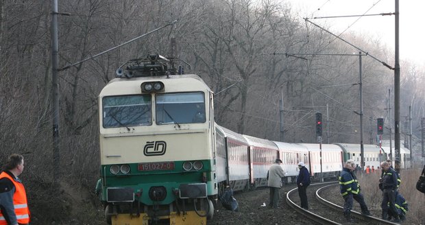 V Mohelnici usmrtil vlak člověka: Přímo ve stanici