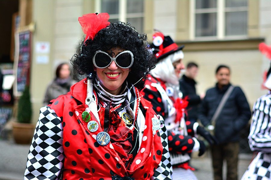 Eurokarneval oživil pošmourný den v centru metropole.